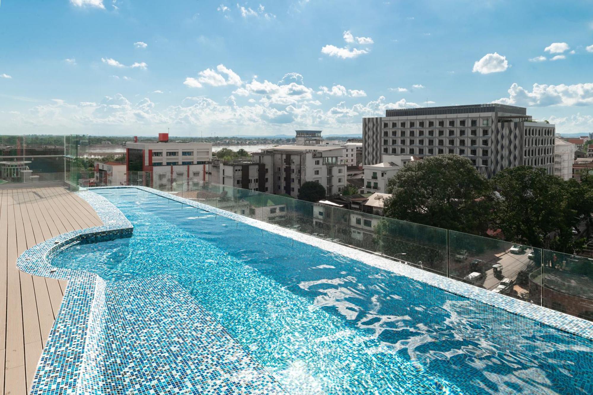 Hotel Cosi Vientiane Nam Phu Exterior foto
